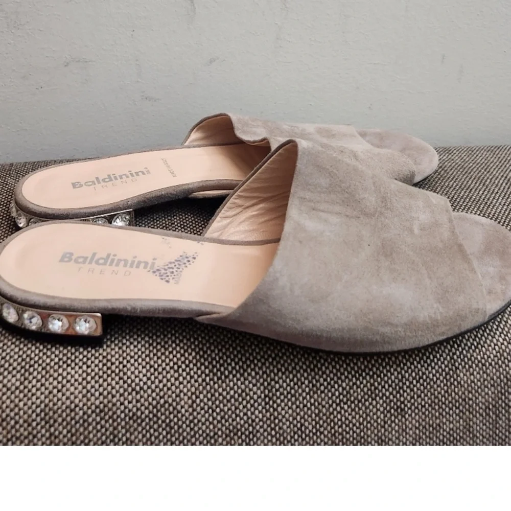 Baldinini Women's Gray Slide Sandals size 7 - Picture 2 of 6